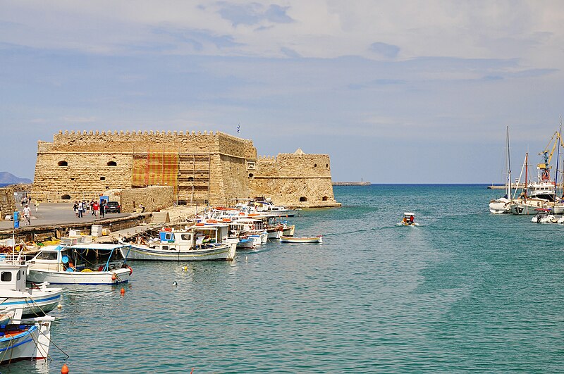 File:Venetian Fortress of Koules in Heraklion, Crete 003.jpg